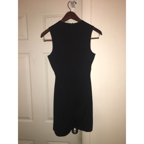 Little black dress - Picture 2 of 4